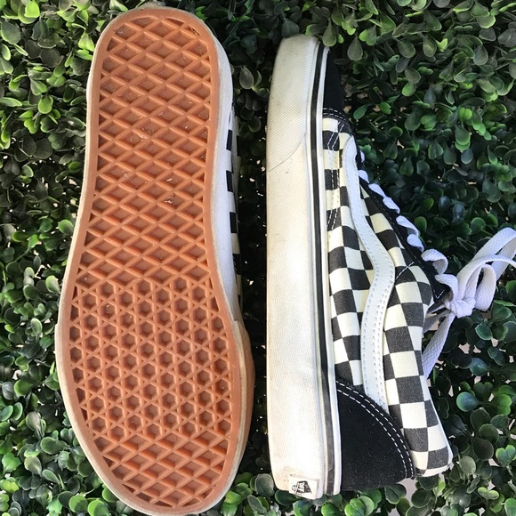 *SOLD*Vans Checkerboard Lace Up - Picture 1 of 3